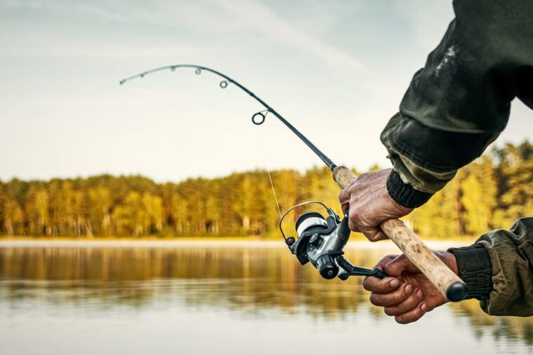 wędkarstwo nad jeziorem Gielądzkim